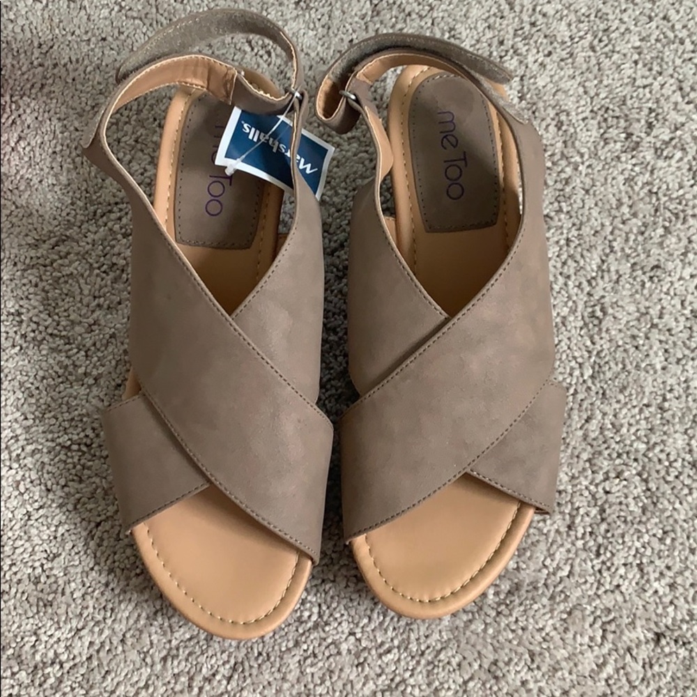 Me Too Tauper Wedge Size 9M